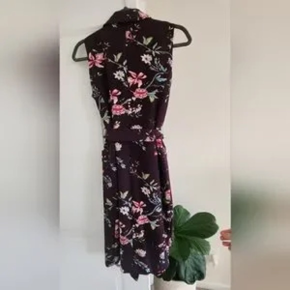 Calvin Klein Floral Wrap Dress Sleeveless Collared Sheath with Self Belt size 2 - Picture 2 of 6